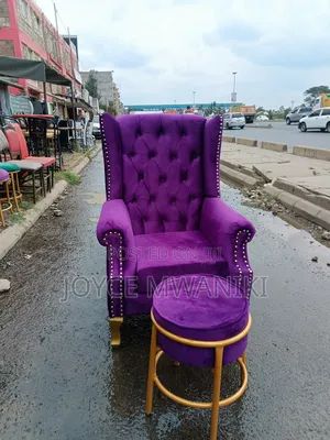 Pedicure Seat and a Metallic Pouf, Purple 