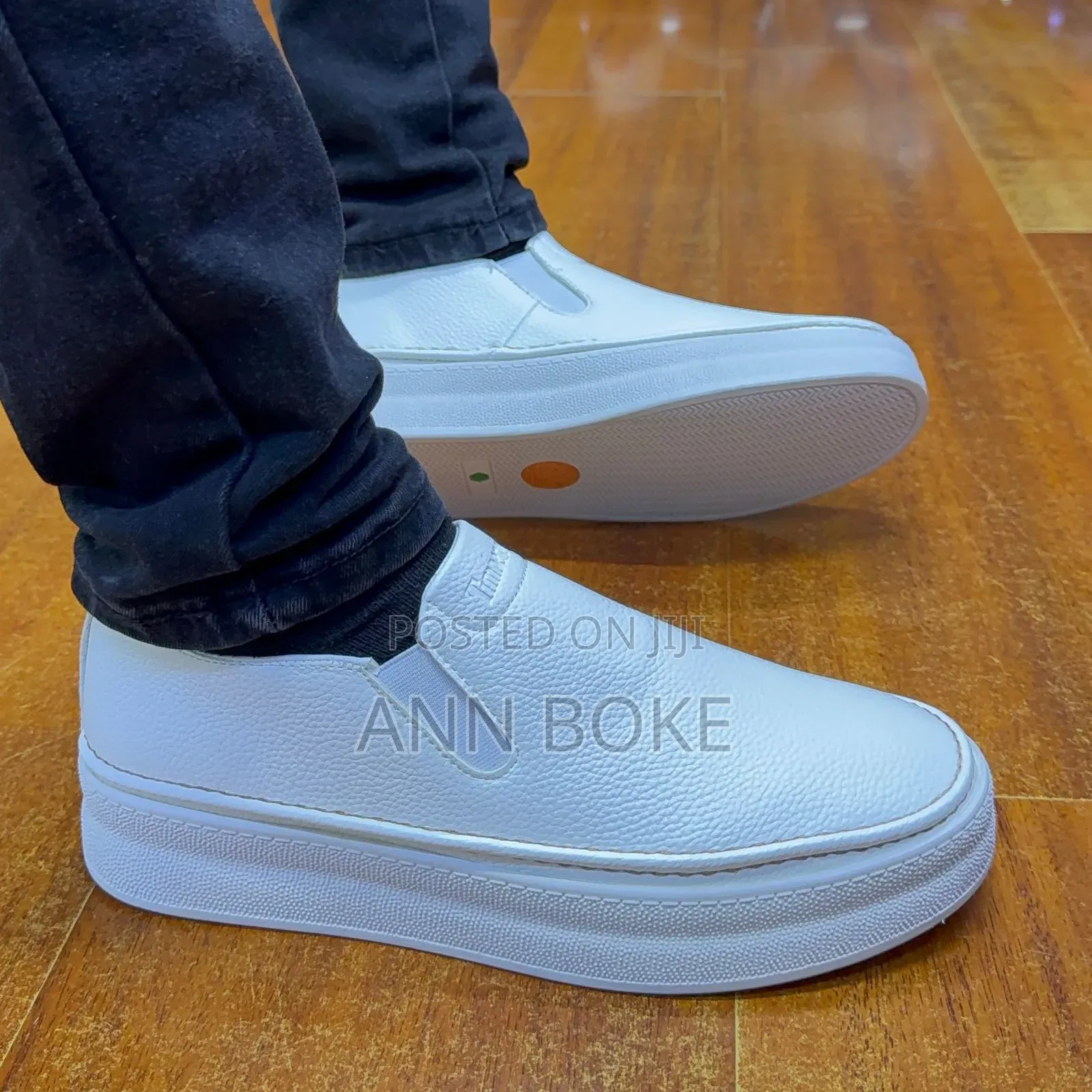 Smart Casual Size 40-45 at Wholesale Price Welcome