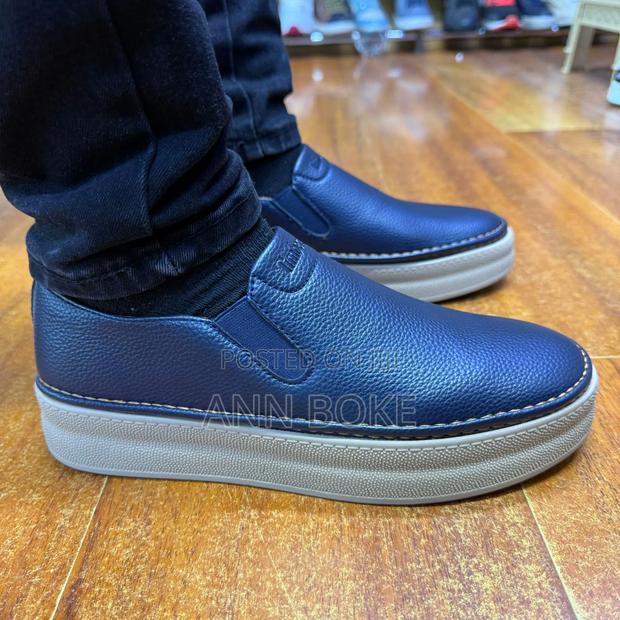 Smart Casual Size 40-45 at Wholesale Price Welcome - thumbnail 2