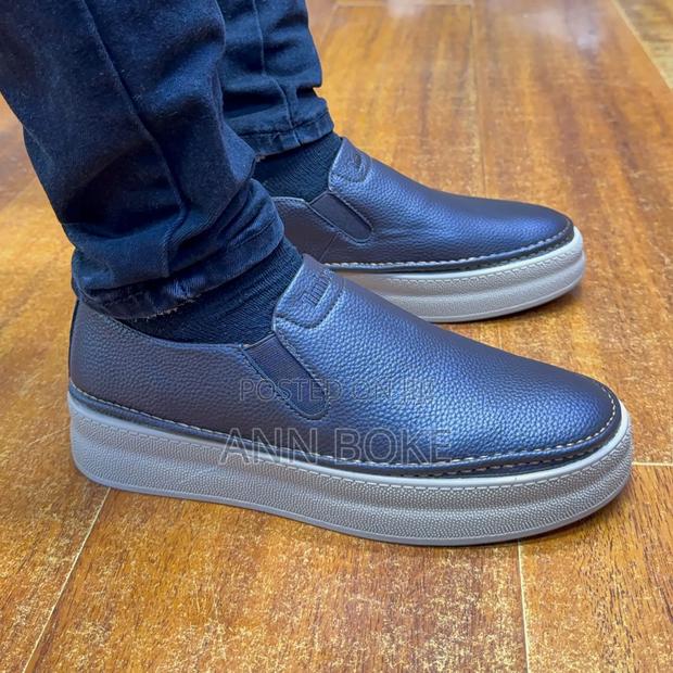 Smart Casual Size 40-45 at Wholesale Price Welcome - thumbnail 4