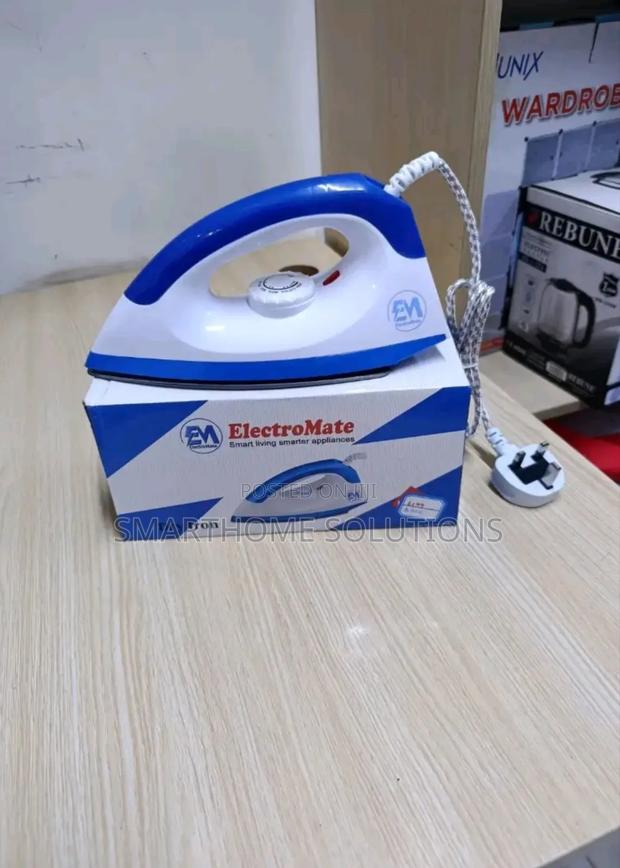 Electromate Dry Iron Box - main view