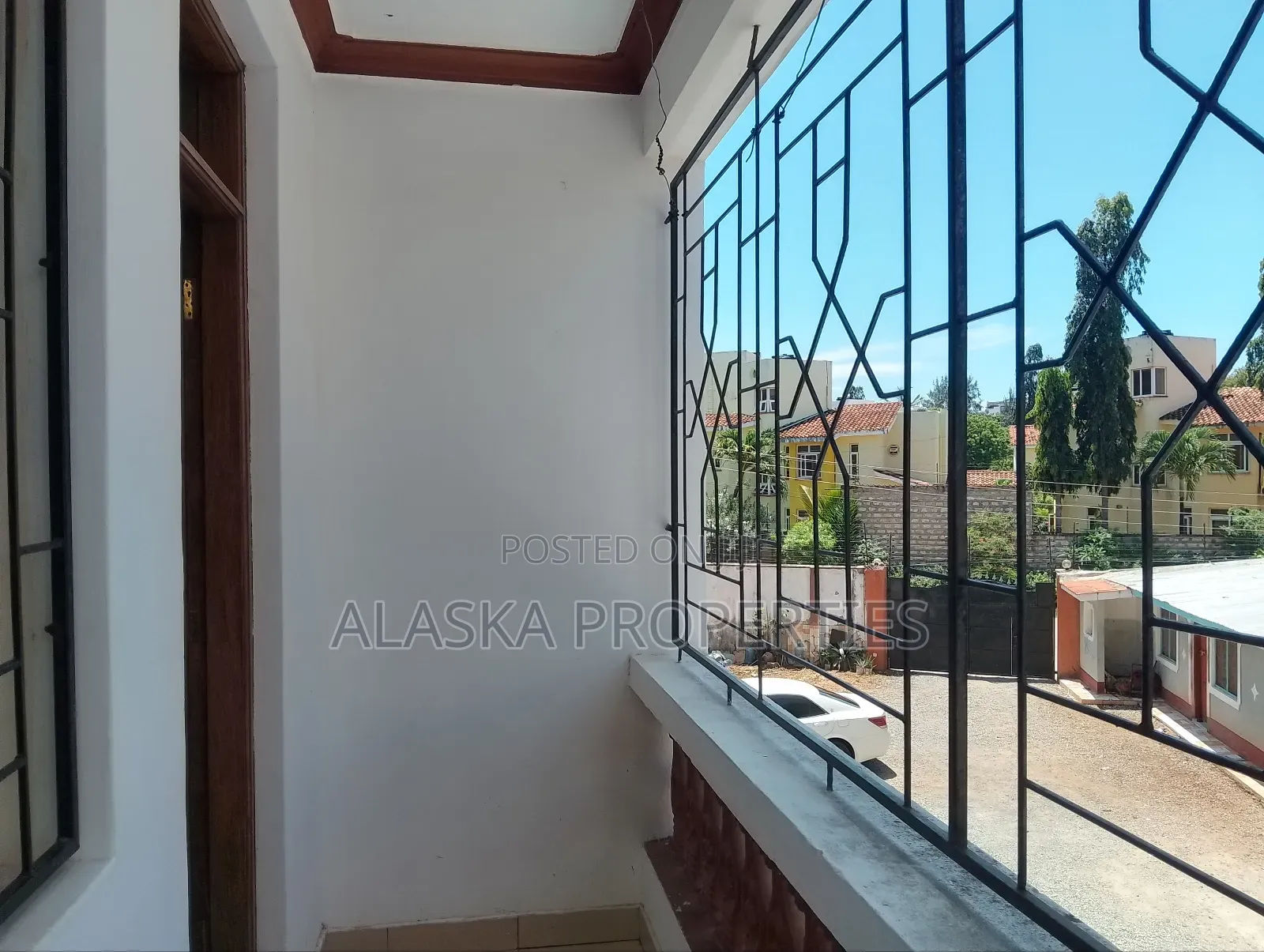 3bdrm Apartment in Nyali Estate for rent