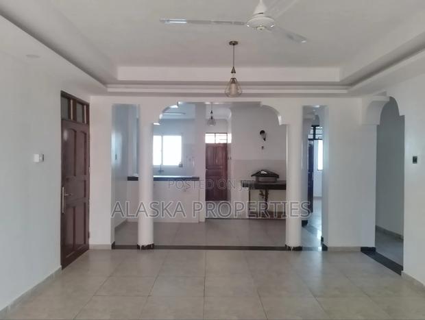 3bdrm Apartment in Nyali Estate for rent