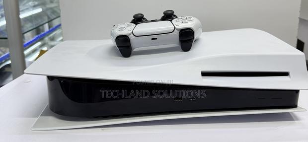 Ocertified Pre-Owned Original Playstation 5 Standard Console - main view