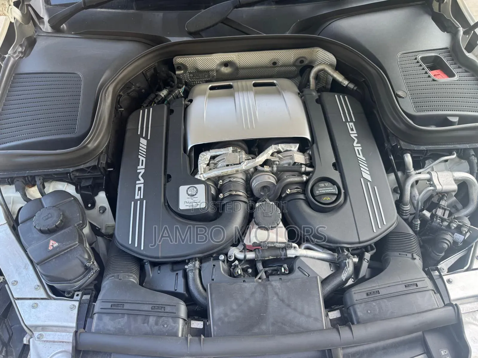 Mercedes-Benz GLC-Class 2019 White