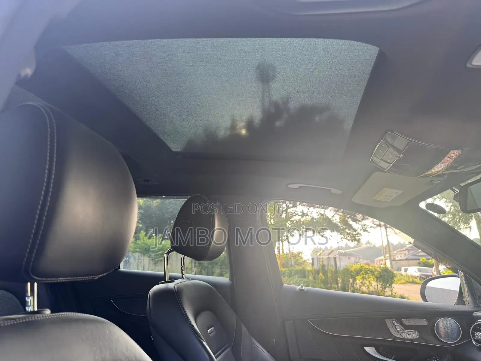 Mercedes-Benz GLC-Class 2019 White