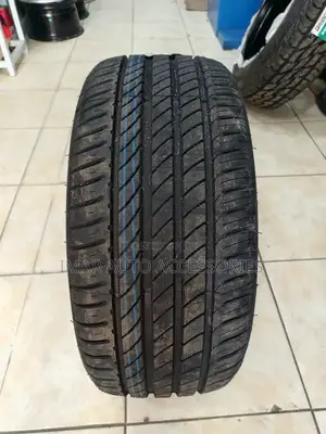 235/50r19 Zextour Premium Tyres – All-Round Durability