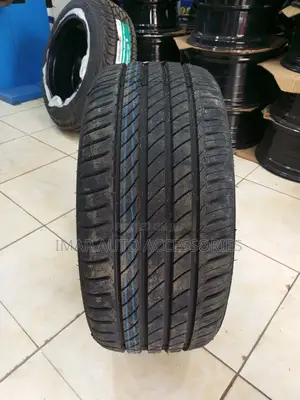 225/35r19 Zextour Premium Tyres – Sleek Agile Design