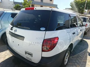 Nissan Advan 2019