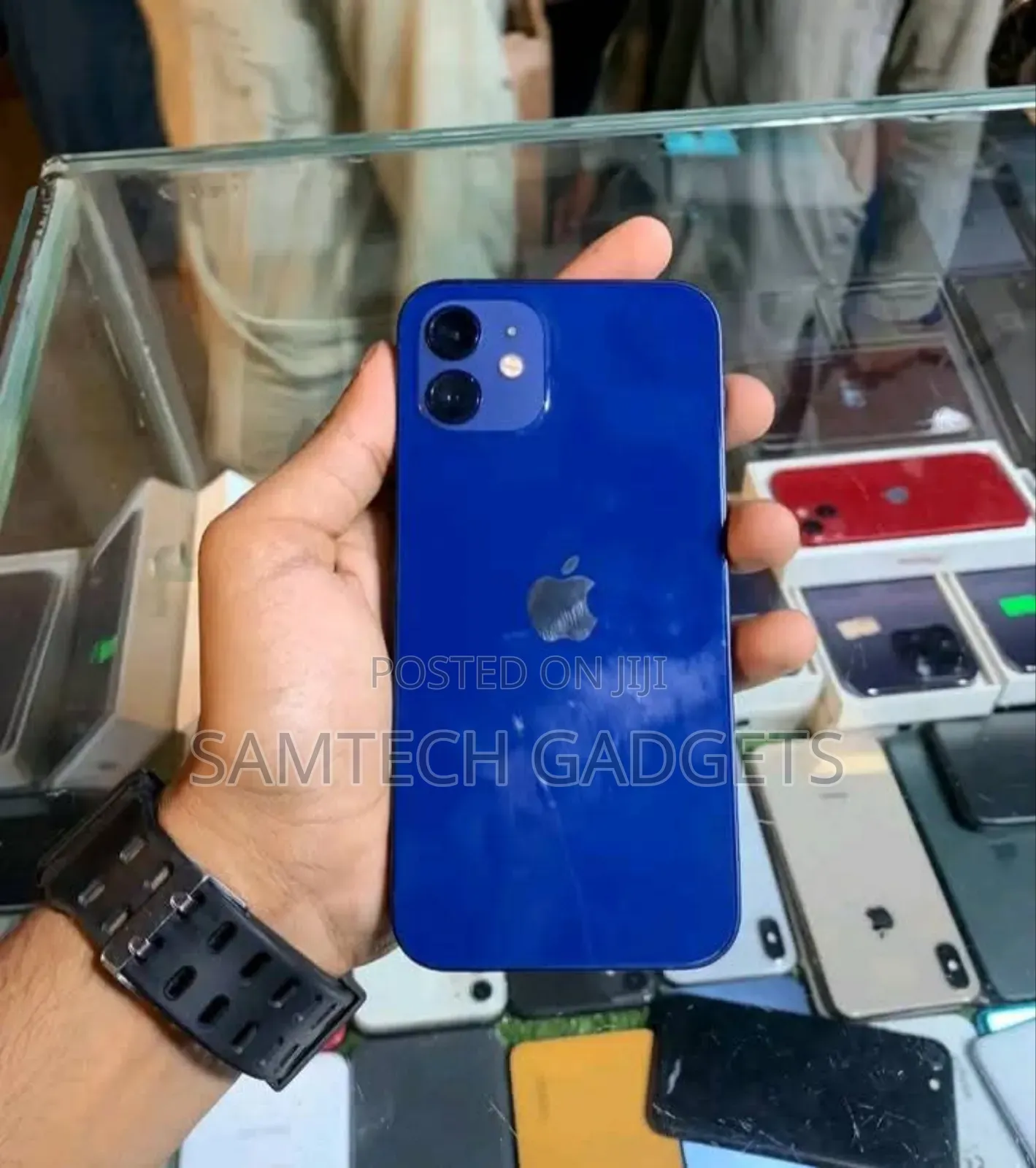 Apple iPhone 12 64 GB Blue