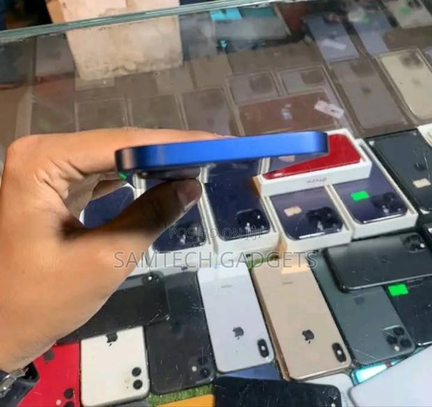 Apple iPhone 12 64 GB Blue - thumbnail 5