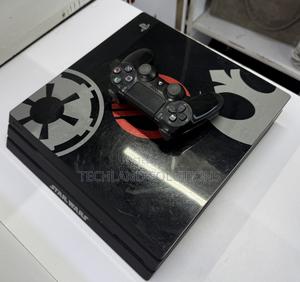 Certified Preowned Chipped Ps4 Pro - thumbnail 2