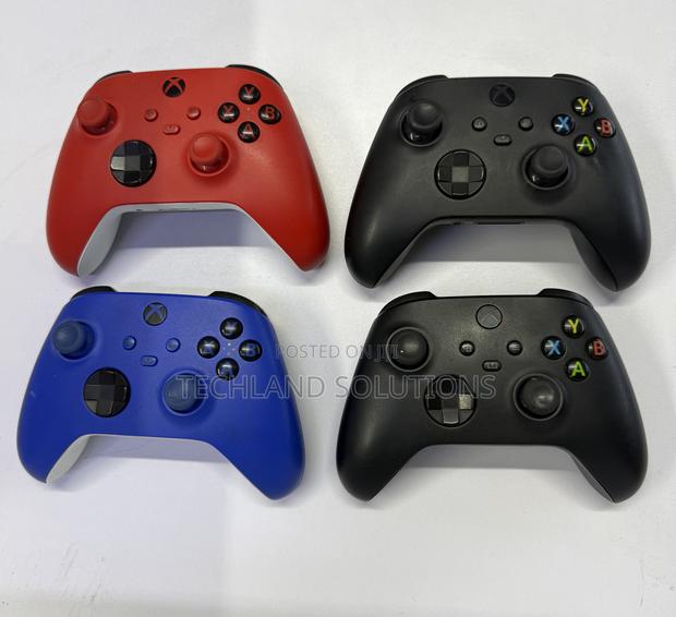 Certified Original Xbox Series S/X Controller - main view