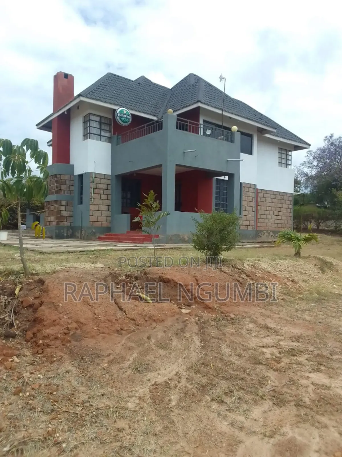 5 Bedroom Mansion on a One Acre Touching Machakos Mombasa Road