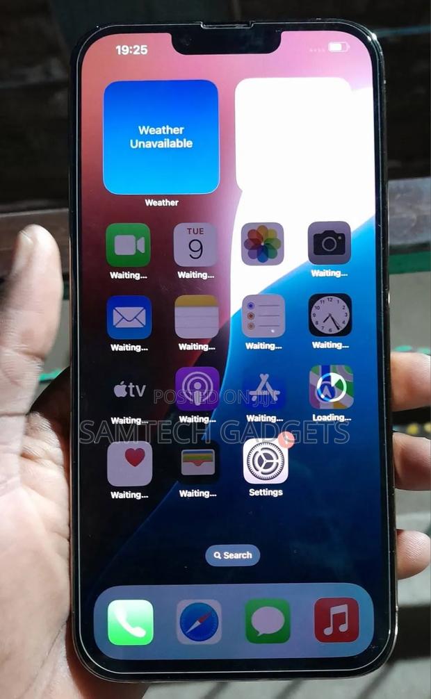 Apple iPhone 13 Pro Max 128 GB White - main view