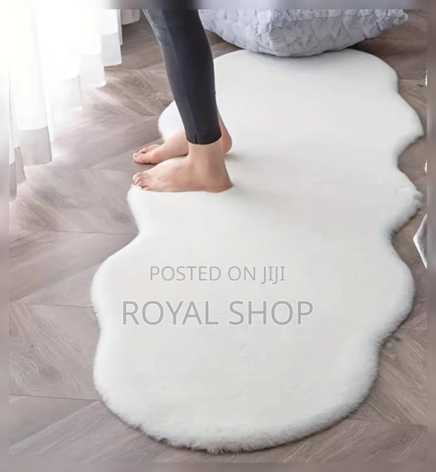 Faux Fur Indoors Rug - main view