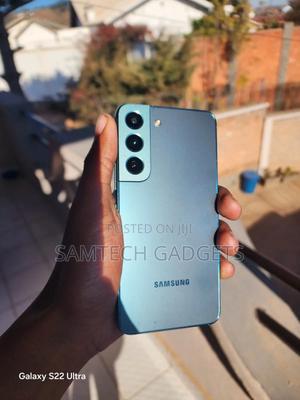 Samsung Galaxy S22 5G 128 GB Blue - thumbnail 2