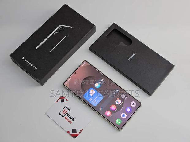 New Samsung Galaxy S25 Ultra 256 GB Gold - main view