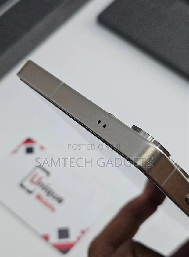 New Samsung Galaxy S25 Ultra 256 GB Gold - thumbnail 6