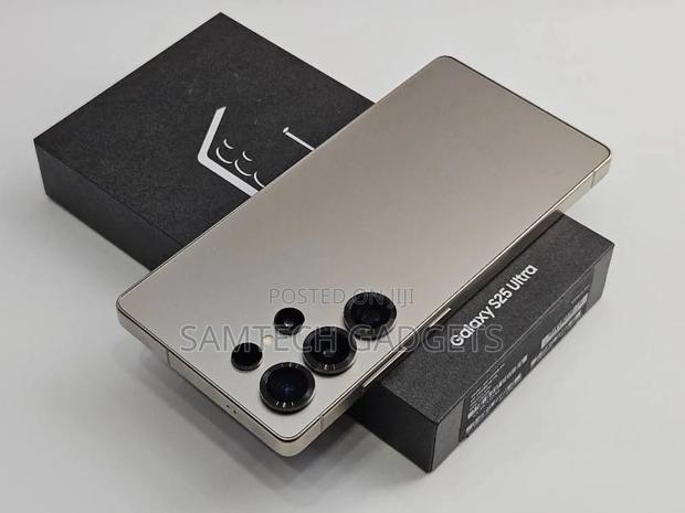 New Samsung Galaxy S25 Ultra 256 GB Gold - thumbnail 9