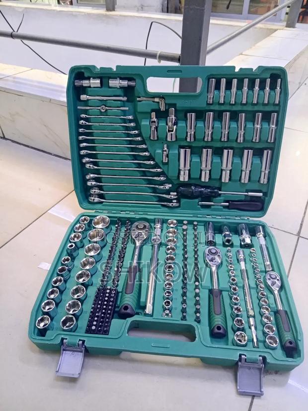 216pcs Multifunctional Socket Wrench Tool Box - main view