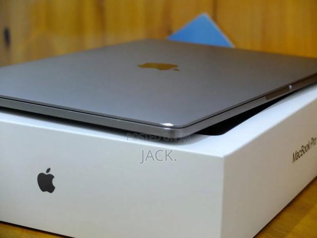 Laptop Apple MacBook Pro 2022 M2 8GB Apple M2 SSD 256GB - thumbnail 5