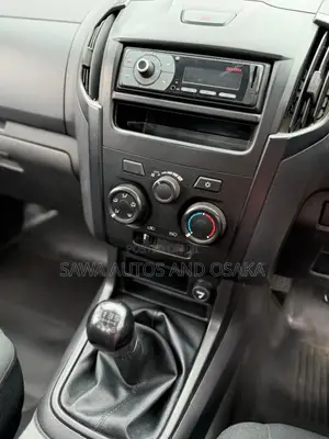Isuzu D-MAX 2019 Silver