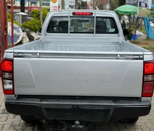 Isuzu D-MAX 2019 Silver