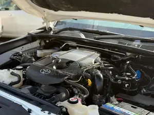 Toyota Hilux 2021 White