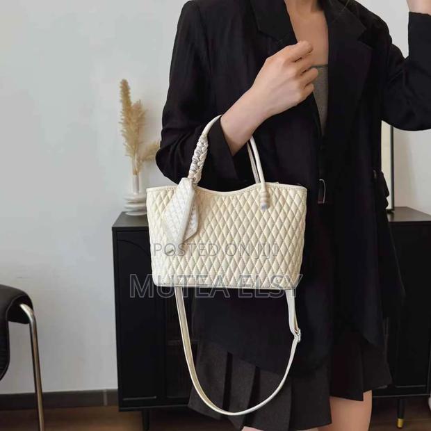 Black,White,Brawn,Beige Checked Ladies Sling/Shoulder Bags - thumbnail 8