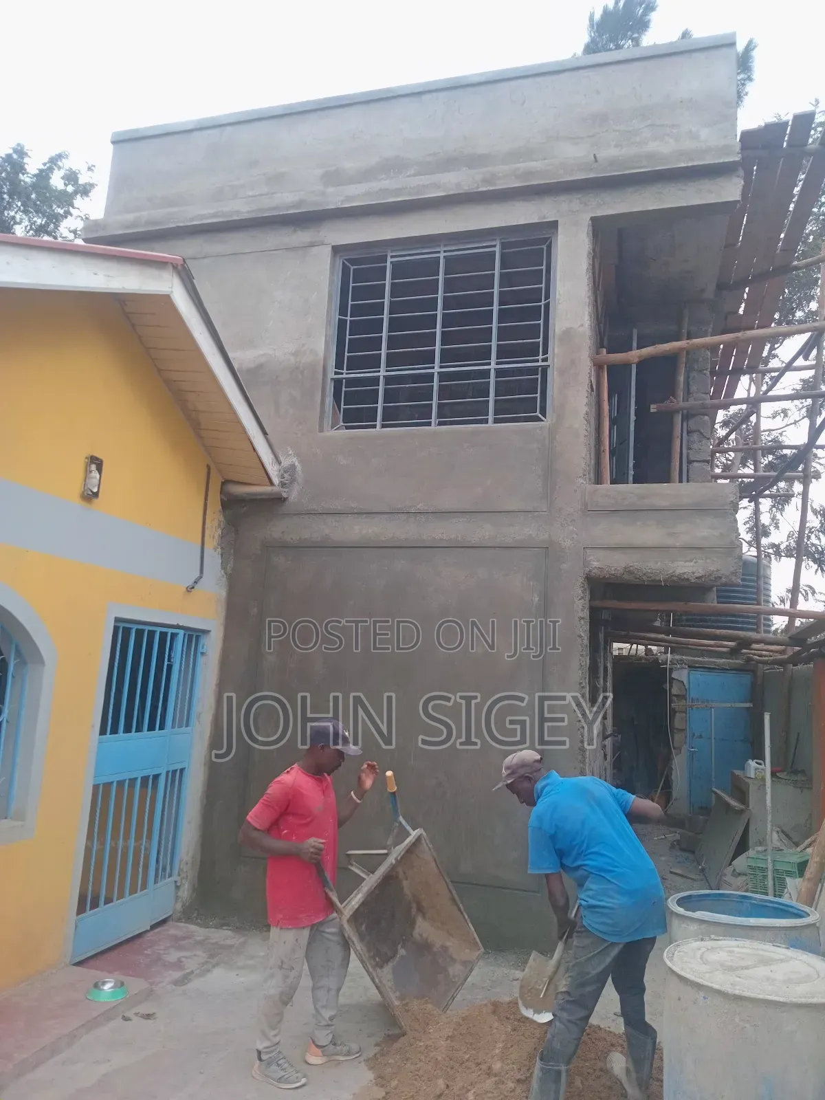 Excellent Plastering, Mouldings and Key Decorations