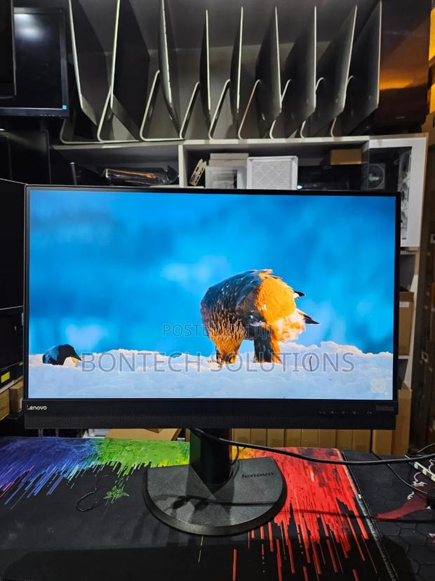 Lenovo 27inch Display - main view