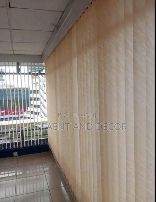 Smooth Roll Artificial Vertical Window Blinds Drapes