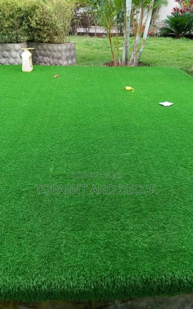 Premium Outdoor Synthetic Grass Carpet for Compound