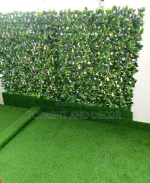 Thick Leaf Privacy Fence Panels