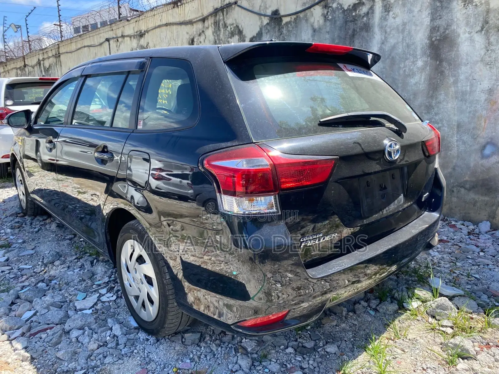 Toyota Corolla Fielder 2018 Black