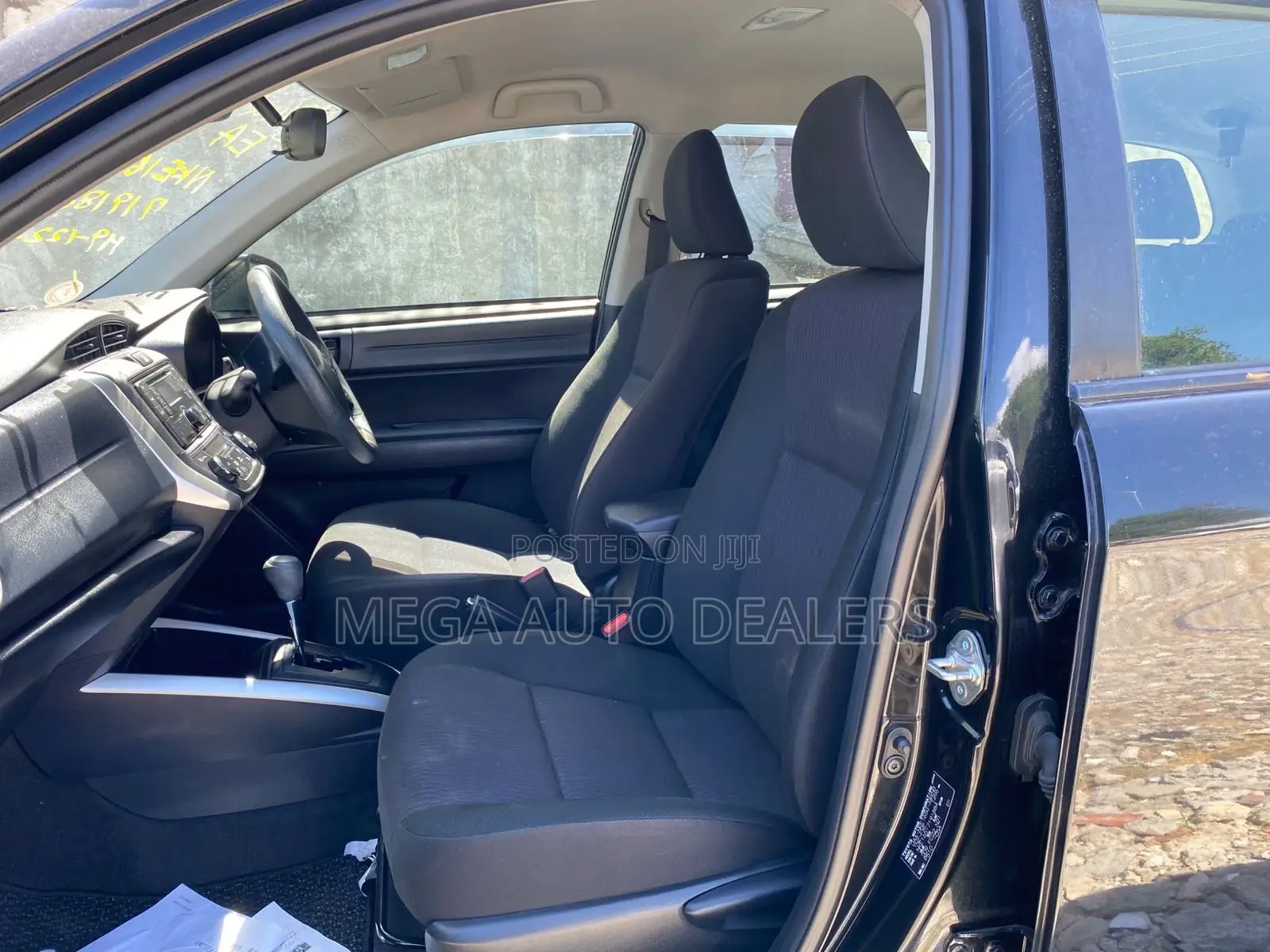 Toyota Corolla Fielder 2018 Black