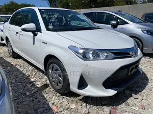 Toyota Axio 2018 White