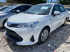 Toyota Axio 2018 White