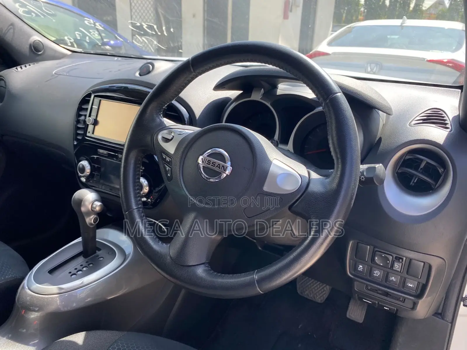 Nissan Juke 2018 Silver