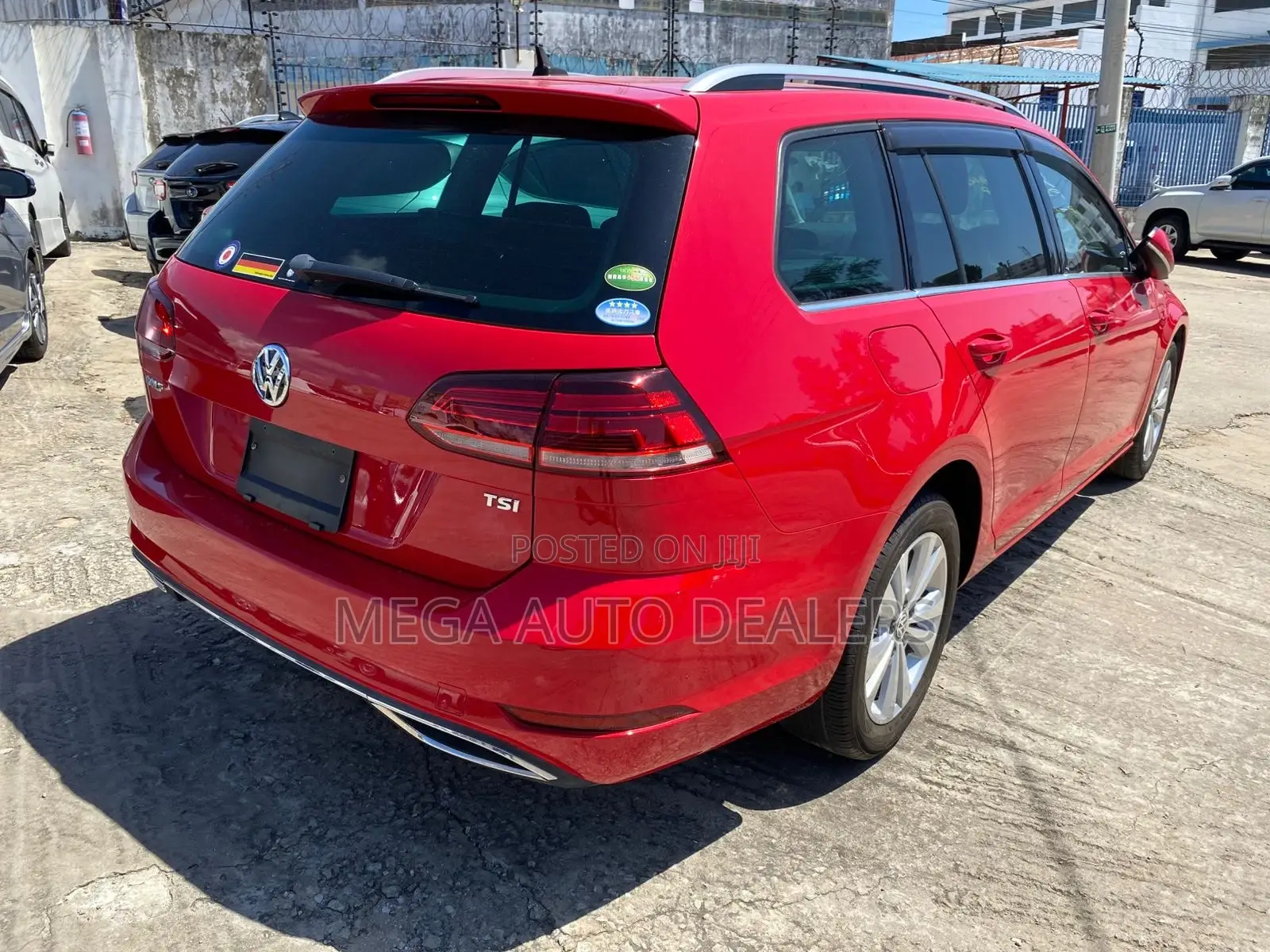 Volkswagen Golf 2018 Red