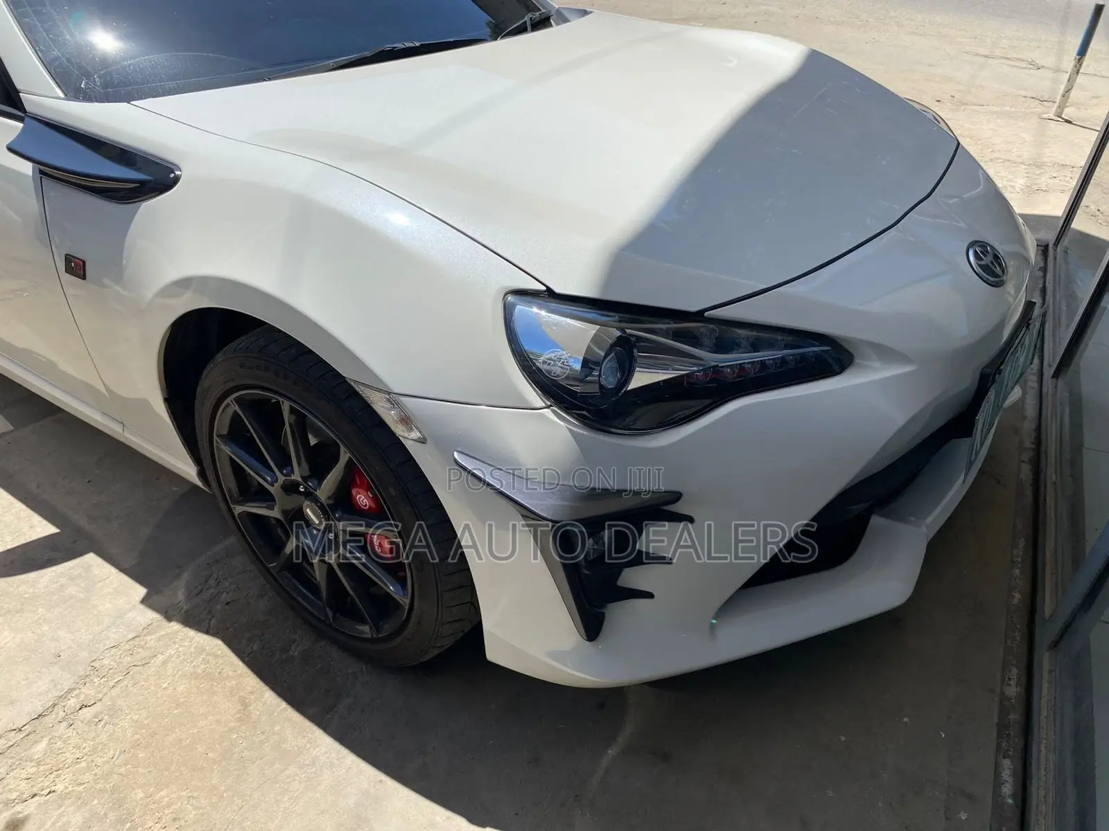 Toyota GT86 2018 White