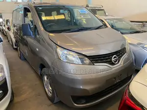 Nissan NV200 2018 Silver