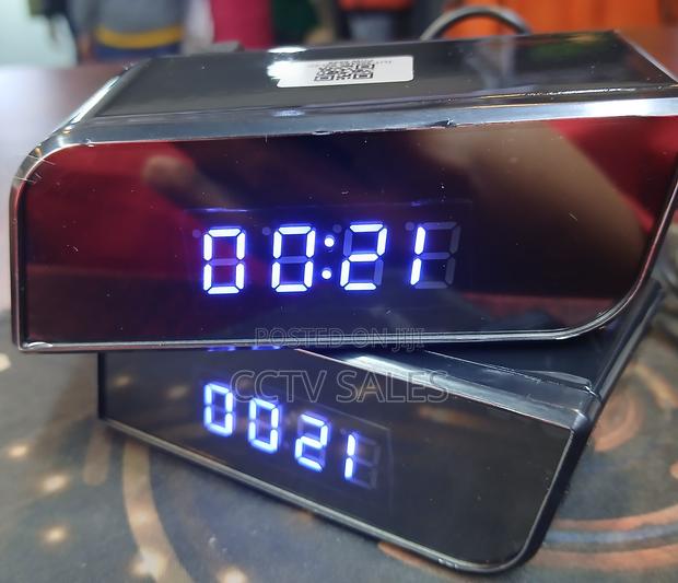 Hidden Camera Clock 1080p Wifi Spy Camera