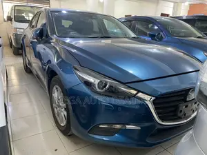 Mazda Axela 2018 Blue