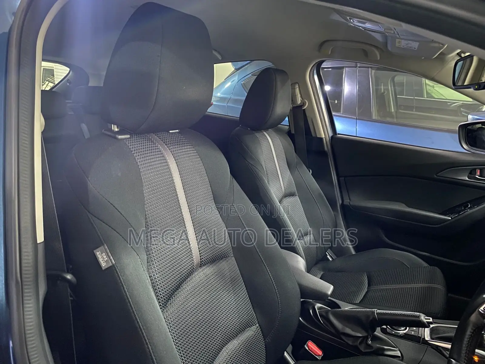 Mazda Axela 2018 Blue
