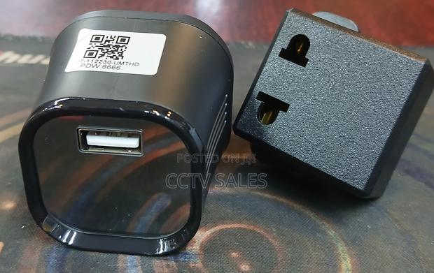 C23-B Mini Charger Hidden Camera