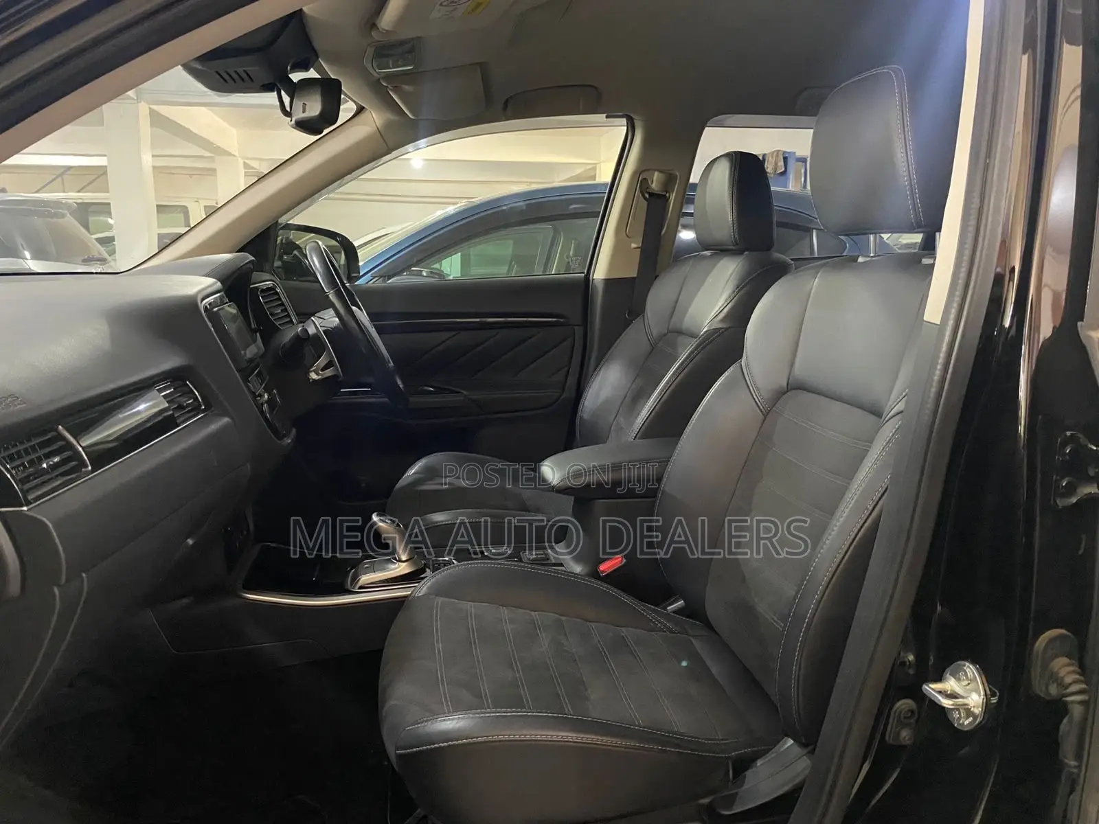 Mitsubishi Outlander 2018 Black