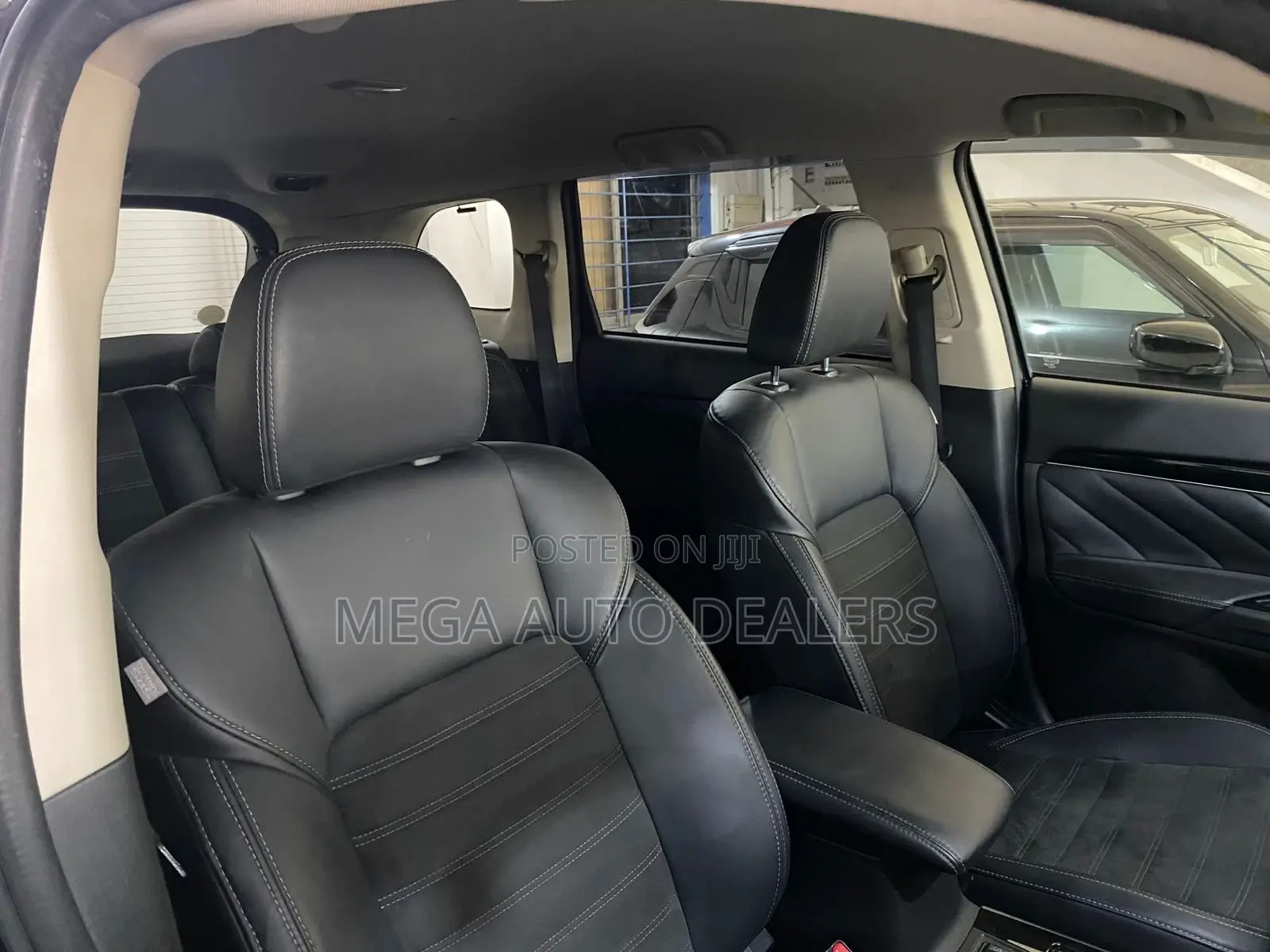 Mitsubishi Outlander 2018 Black