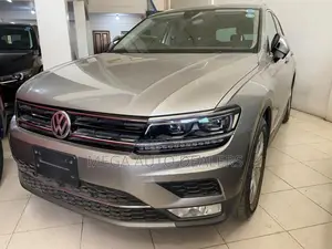 Volkswagen Tiguan 2018 Gray